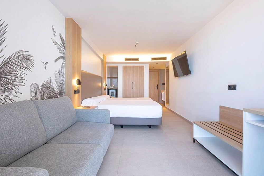 Mynd Adeje Hotel 4*